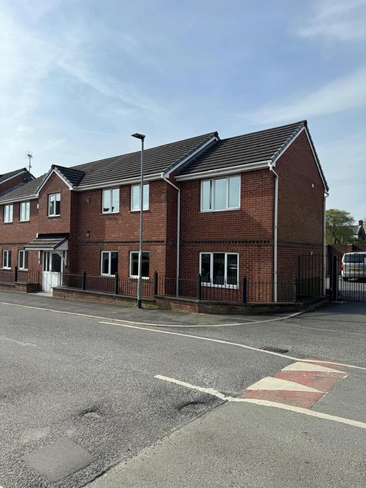 Modern, Quiet, Sleeps 9, Etihad, Coop Live, Manchester Zewnętrze zdjęcie